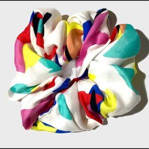 🍭 3 Pack CANDY COLOURFUL LUXURY SCRUNCHIES 🤗